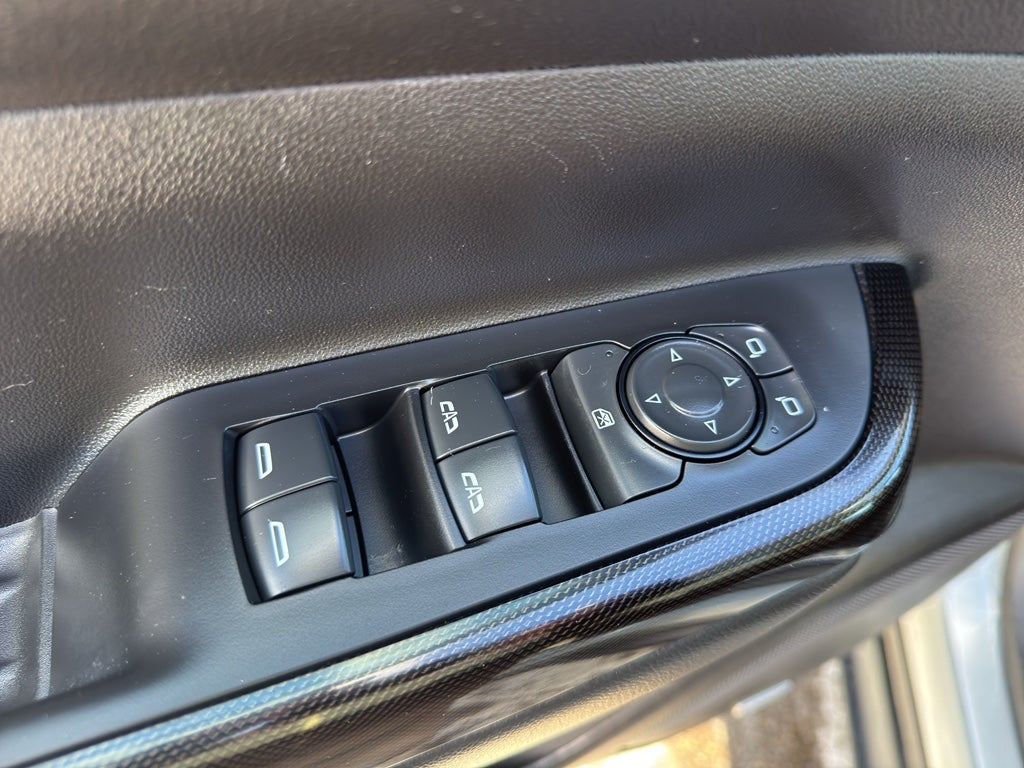 2023 GMC Acadia AWD AT4