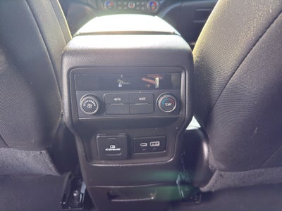 2023 GMC Acadia AWD AT4