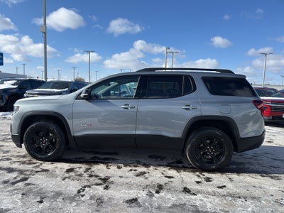 2023 GMC Acadia AWD AT4