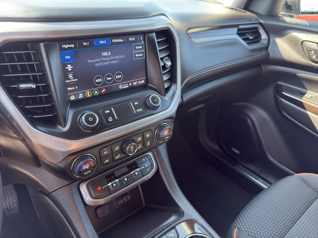 2023 GMC Acadia AWD AT4