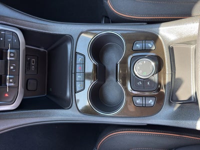 2023 GMC Acadia AWD AT4