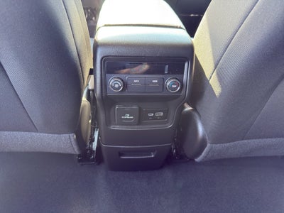 2023 GMC Acadia AWD AT4