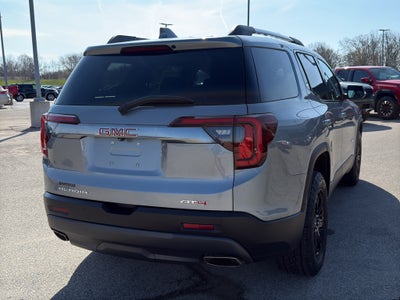 2023 GMC Acadia AWD AT4