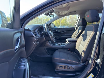 2023 GMC Acadia AWD AT4