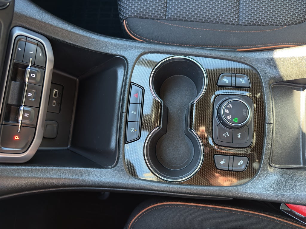 2023 GMC Acadia AWD AT4