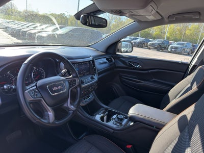 2023 GMC Acadia AWD AT4