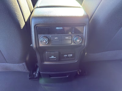 2023 GMC Acadia AWD AT4