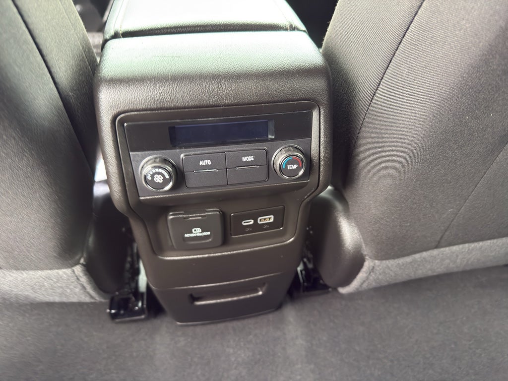 2023 GMC Acadia AWD SLE