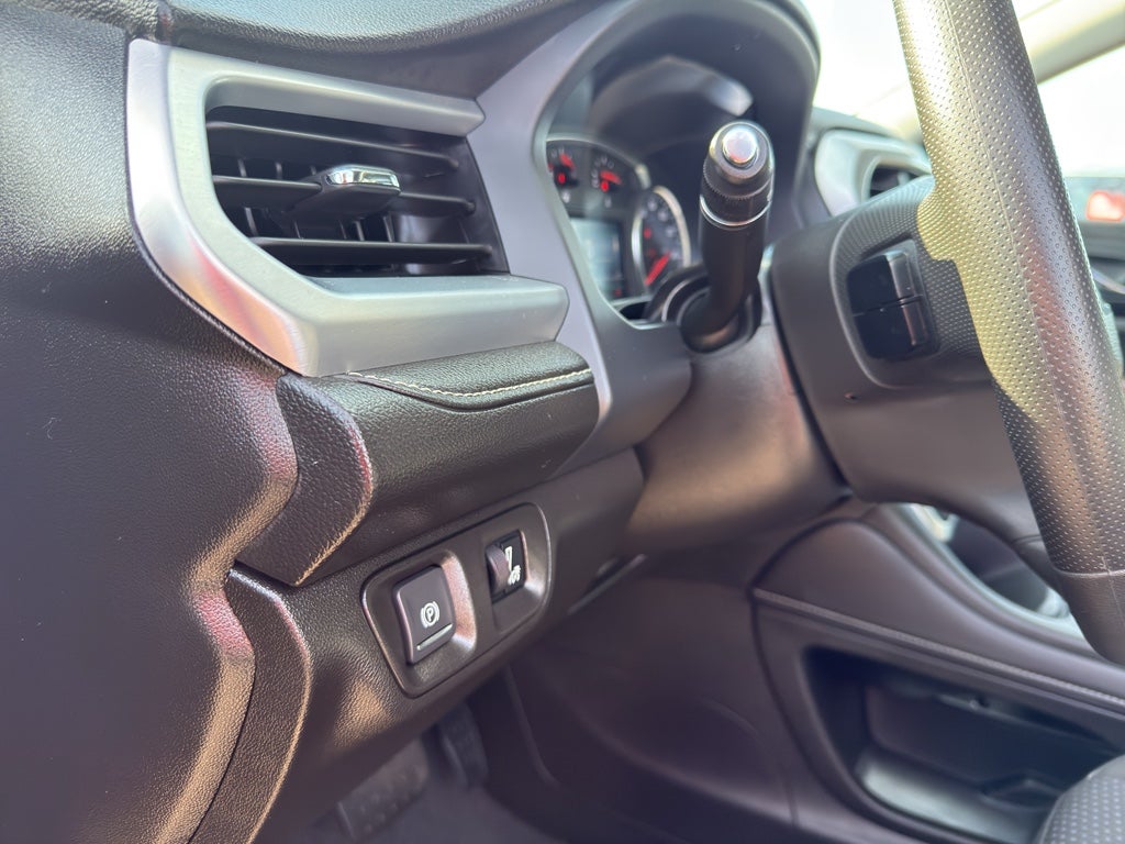 2023 GMC Acadia AWD SLE