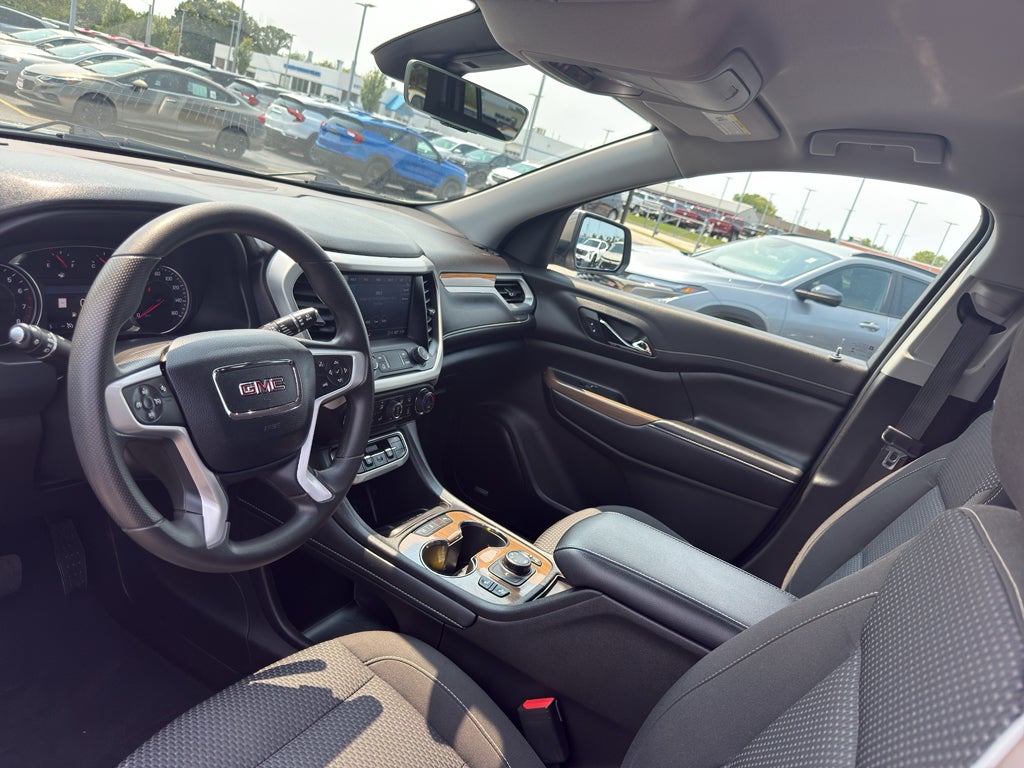2022 GMC Acadia AWD SLE