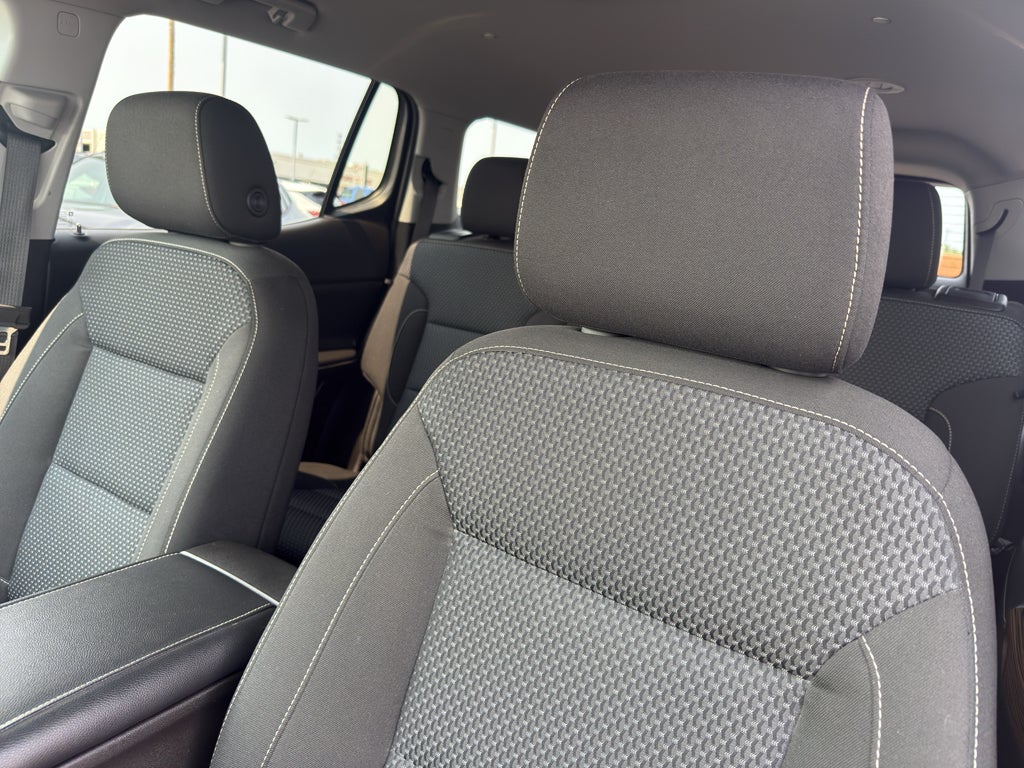 2022 GMC Acadia AWD SLE