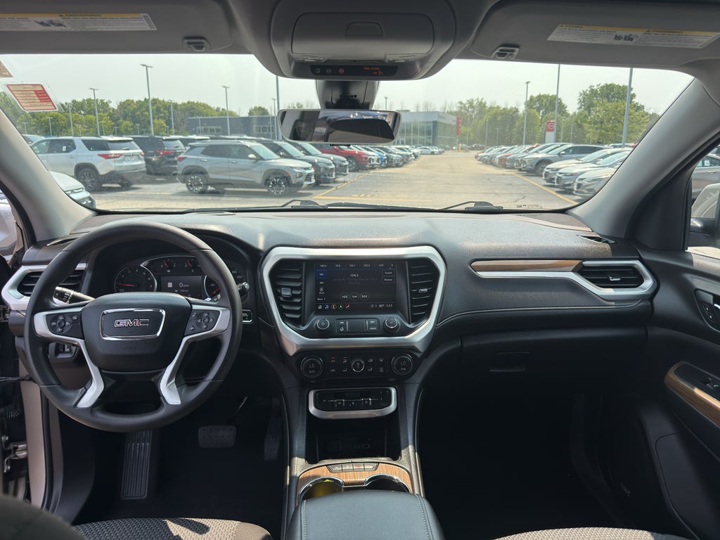 2022 GMC Acadia AWD SLE