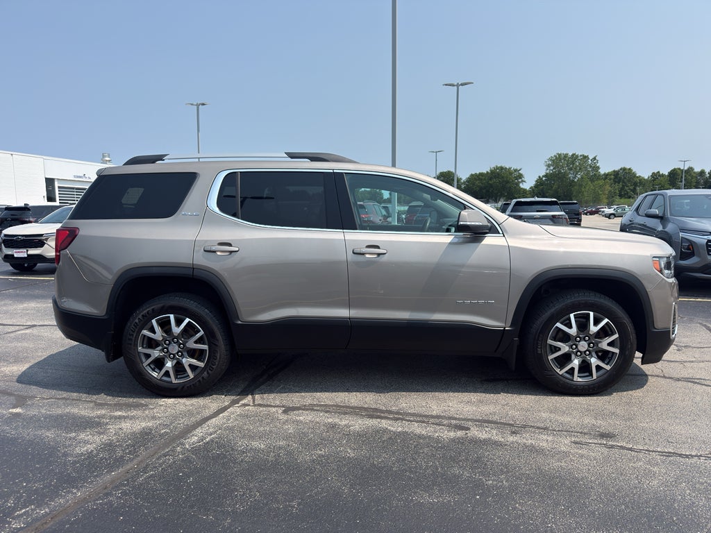 2022 GMC Acadia AWD SLE