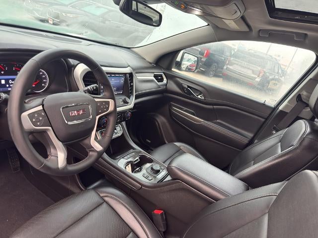 2023 GMC Acadia AWD SLT