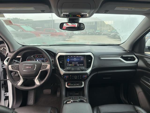 2023 GMC Acadia AWD SLT