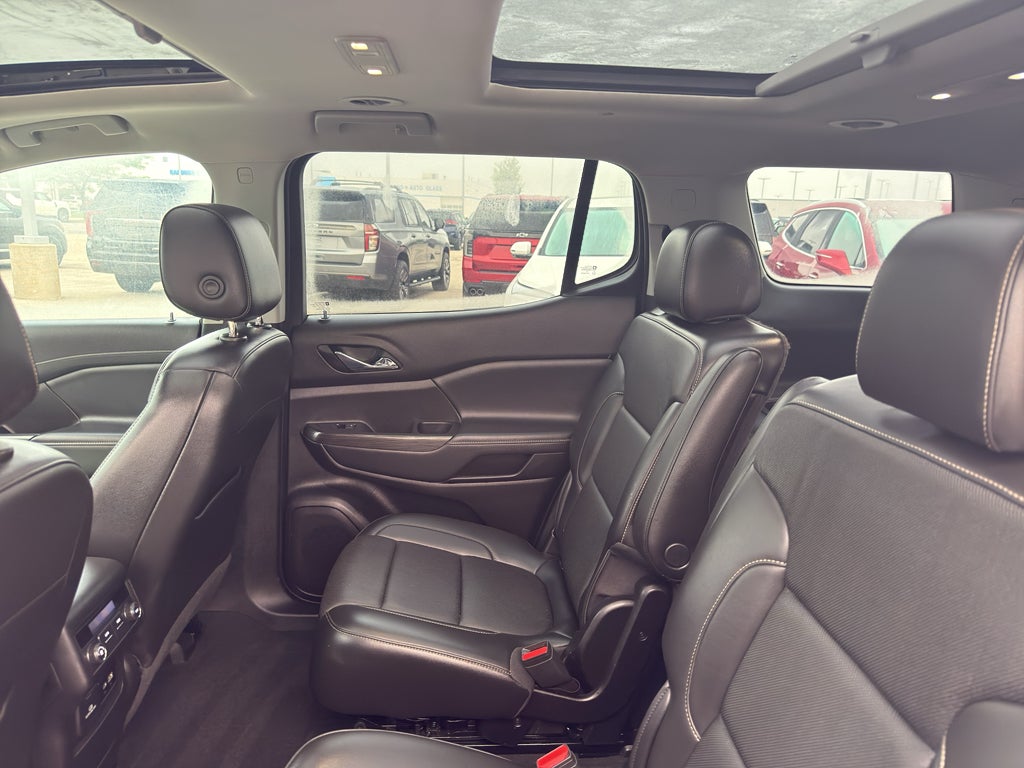 2023 GMC Acadia AWD SLT