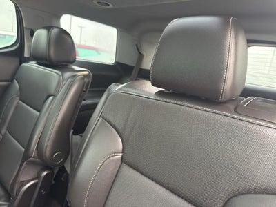 2023 GMC Acadia AWD SLT
