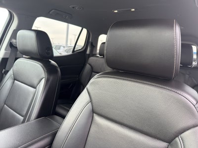 2022 GMC Acadia AWD SLT