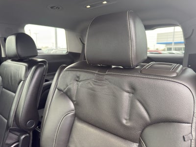 2022 GMC Acadia AWD SLT