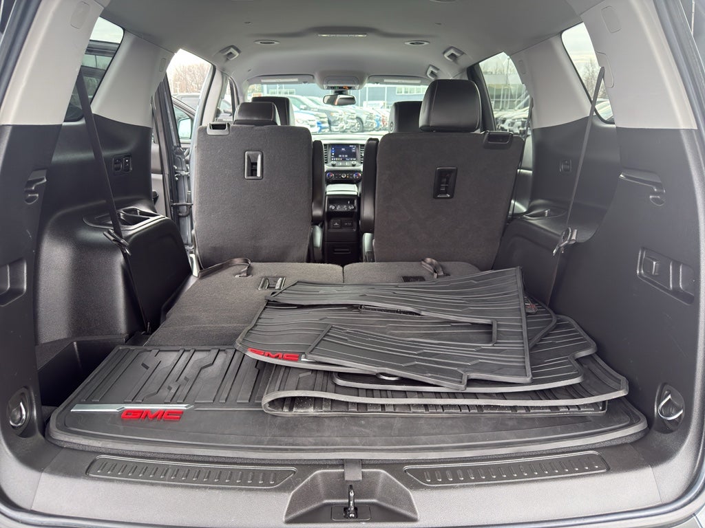 2022 GMC Acadia AWD SLT