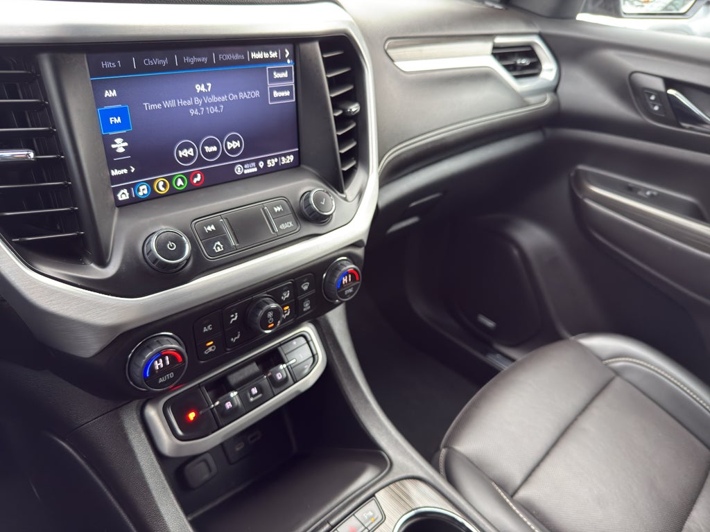 2023 GMC Acadia AWD SLT