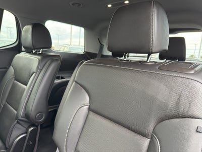 2023 GMC Acadia AWD SLT