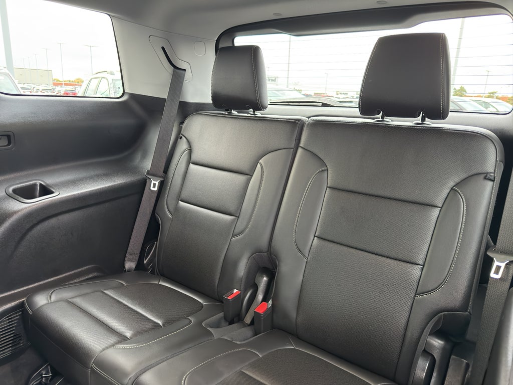 2023 GMC Acadia AWD SLT