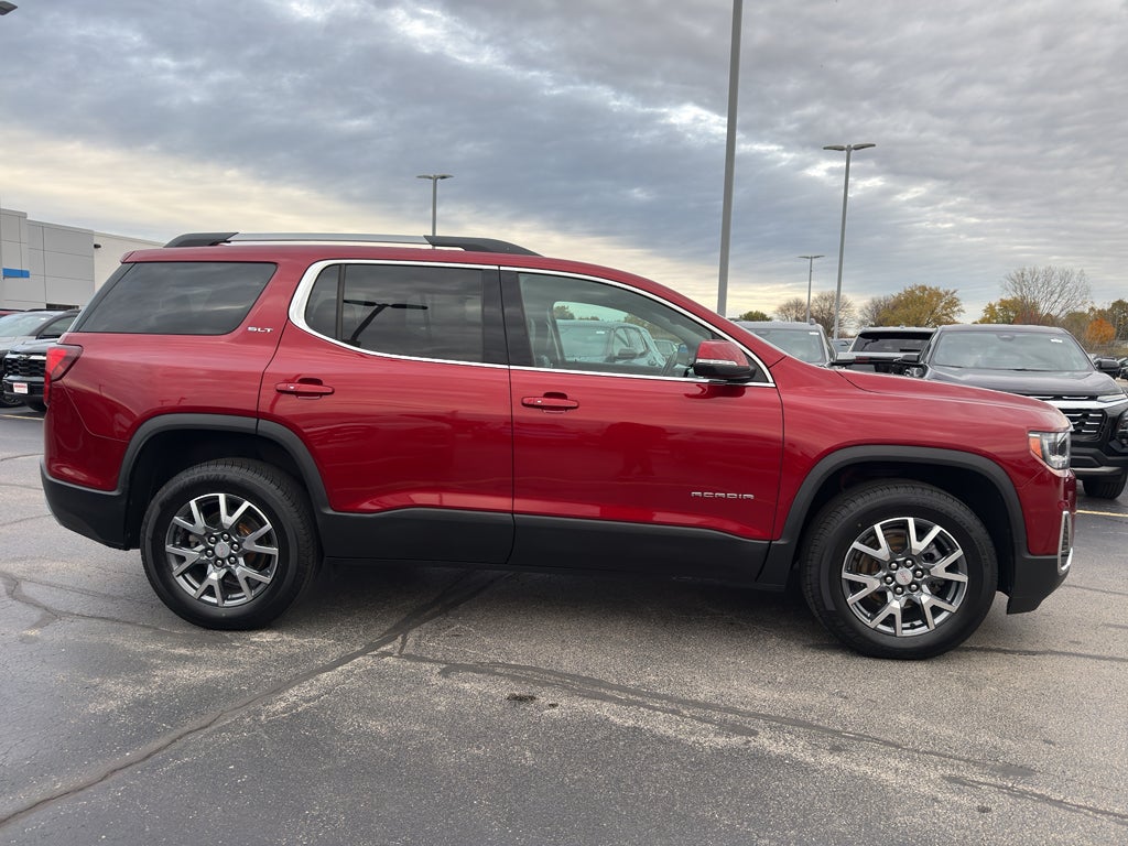 2023 GMC Acadia AWD SLT