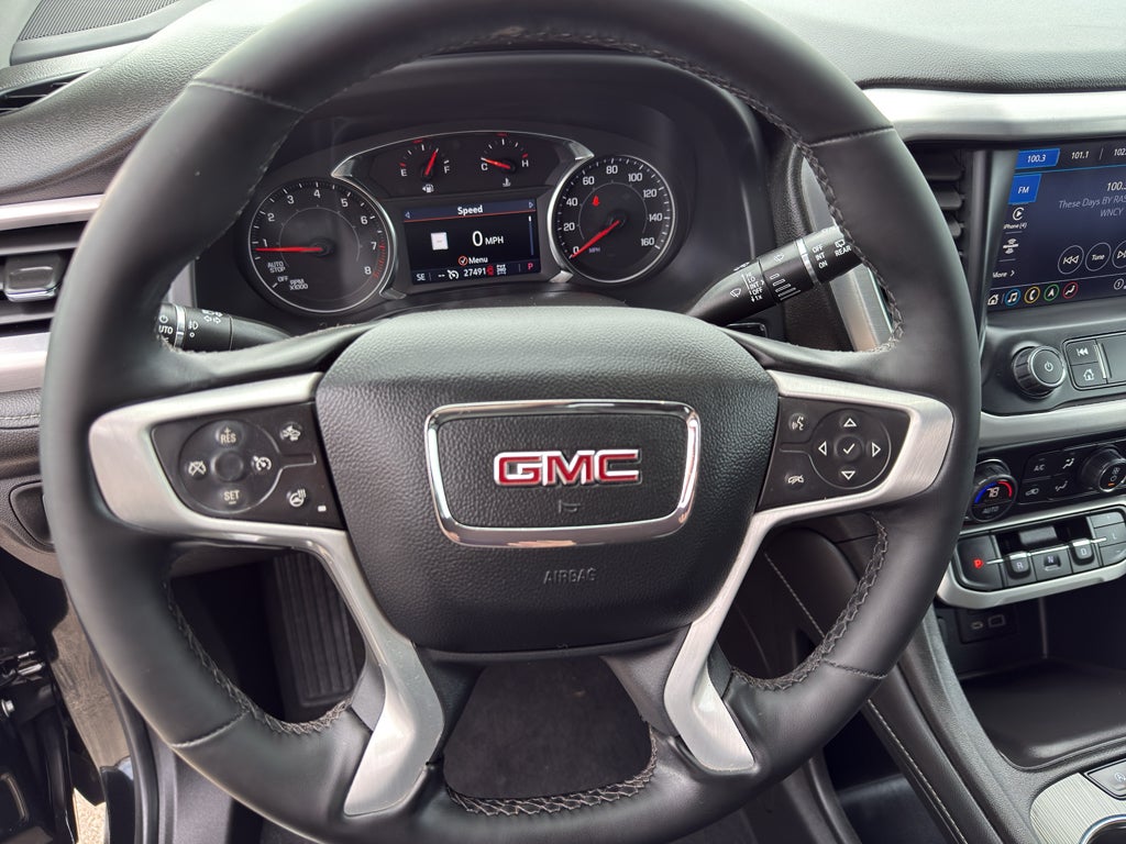 2023 GMC Acadia AWD SLT