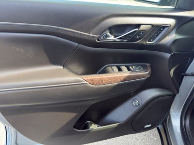 2023 GMC Acadia AWD Denali