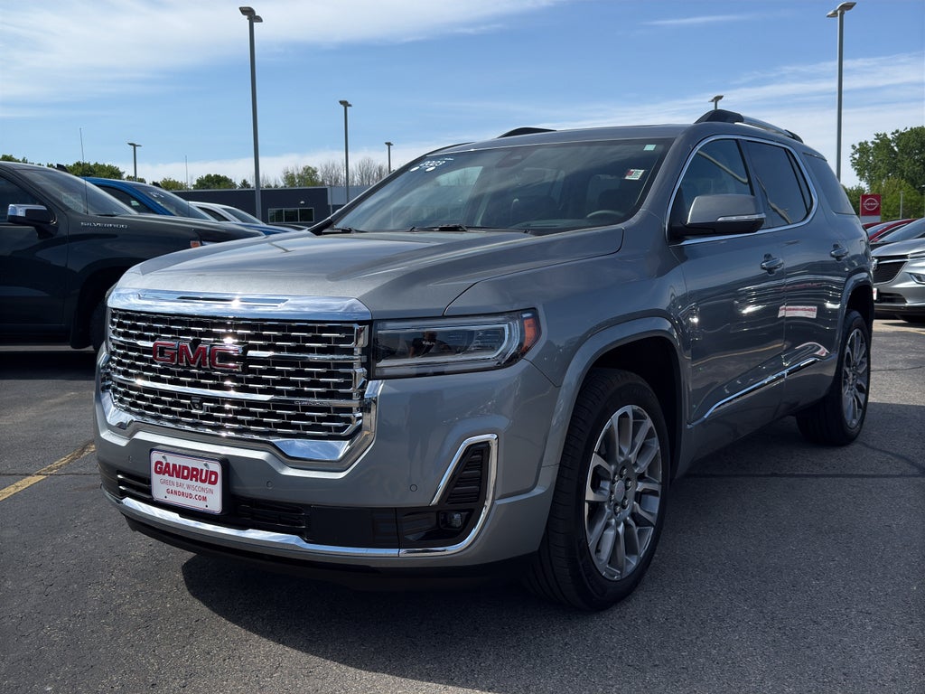 2023 GMC Acadia AWD Denali