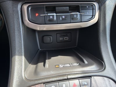 2023 GMC Acadia AWD Denali