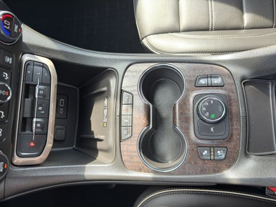 2023 GMC Acadia AWD Denali