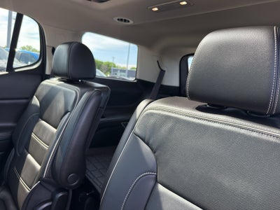 2023 GMC Acadia AWD Denali