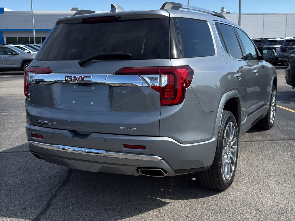 2023 GMC Acadia AWD Denali
