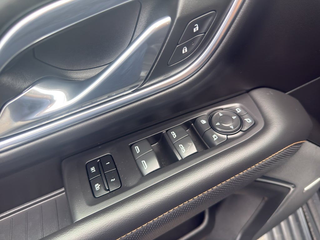 2023 GMC Yukon XL 4WD 4dr AT4