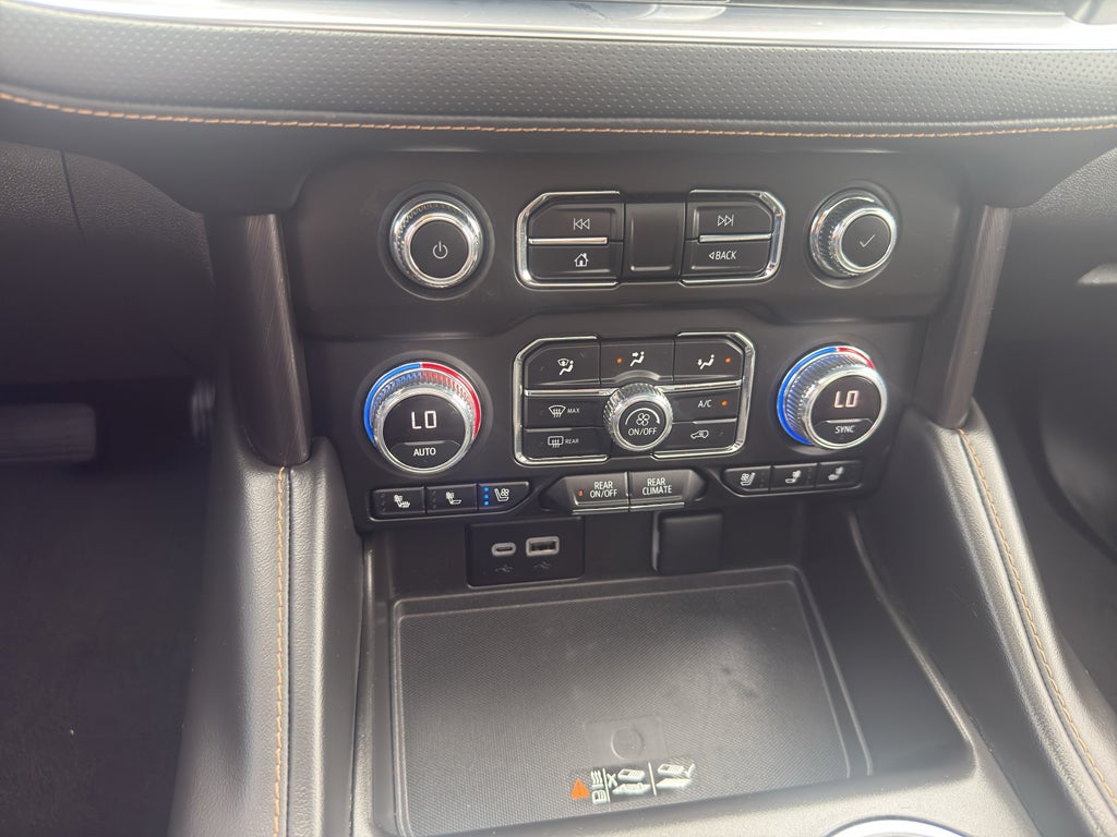 2023 GMC Yukon XL 4WD 4dr AT4