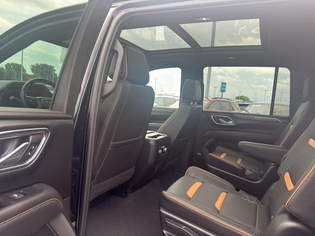2023 GMC Yukon XL 4WD 4dr AT4