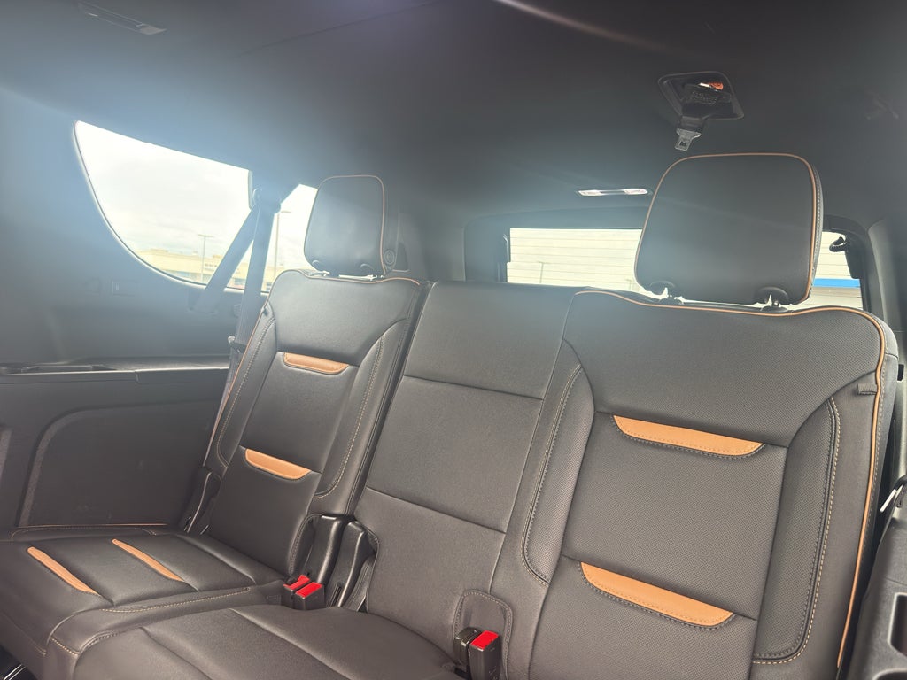 2023 GMC Yukon XL 4WD 4dr AT4