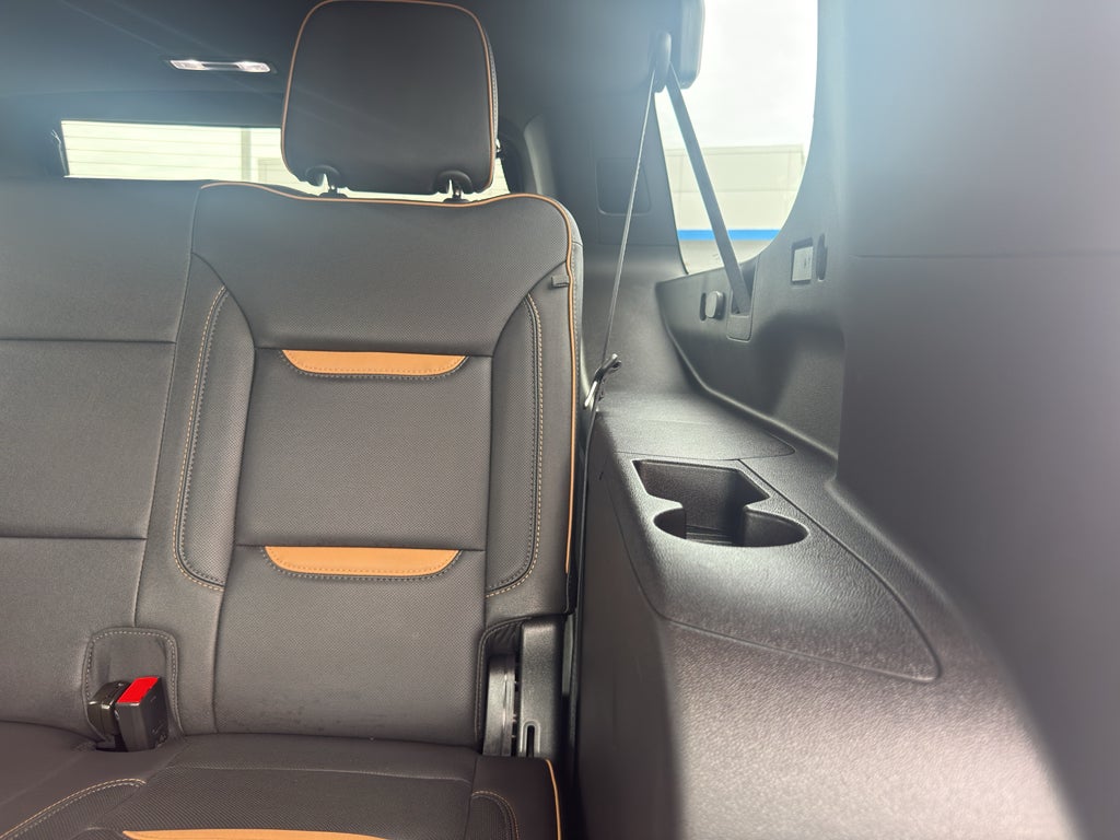 2023 GMC Yukon XL 4WD 4dr AT4
