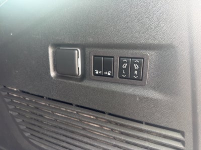 2023 GMC Yukon XL 4WD 4dr AT4