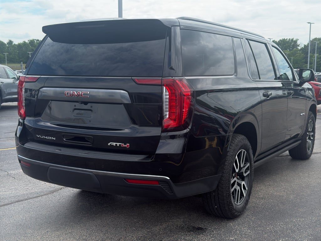 2023 GMC Yukon XL 4WD 4dr AT4