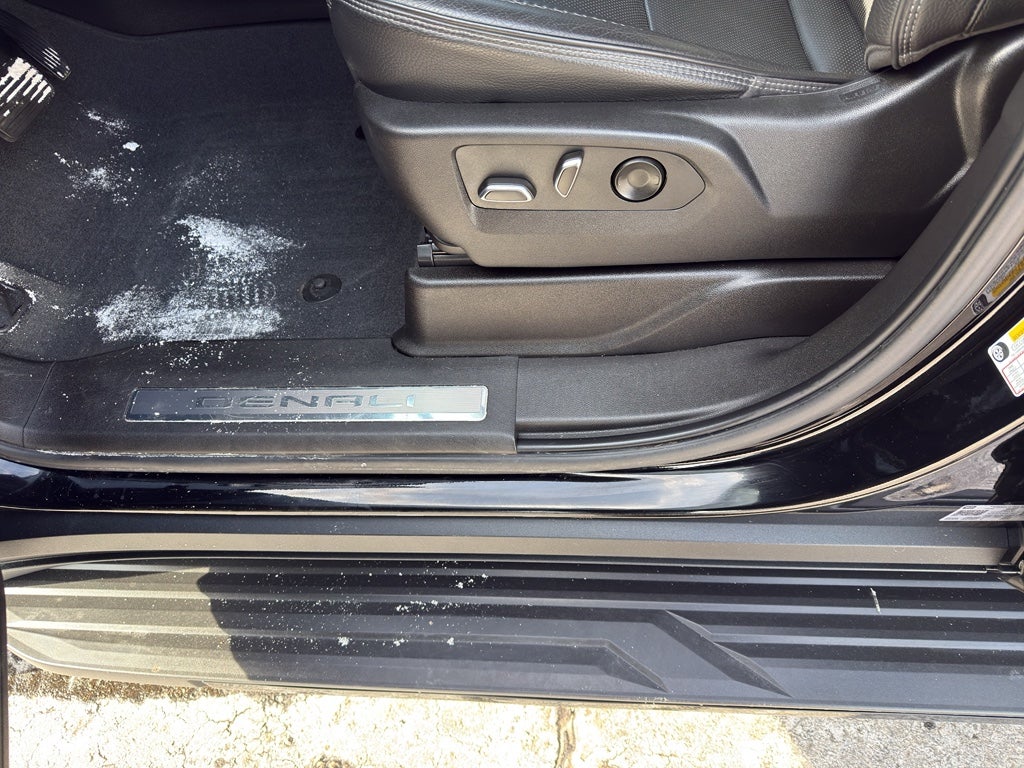 2022 GMC Yukon XL 4WD 4dr Denali