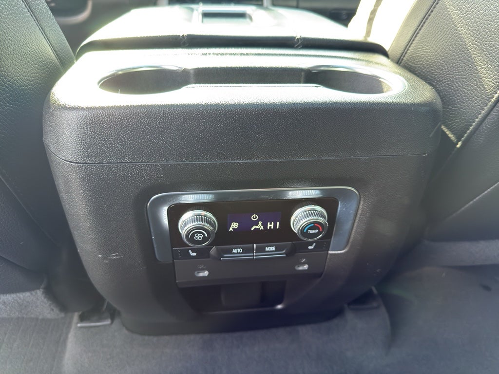 2022 GMC Yukon XL 4WD 4dr Denali