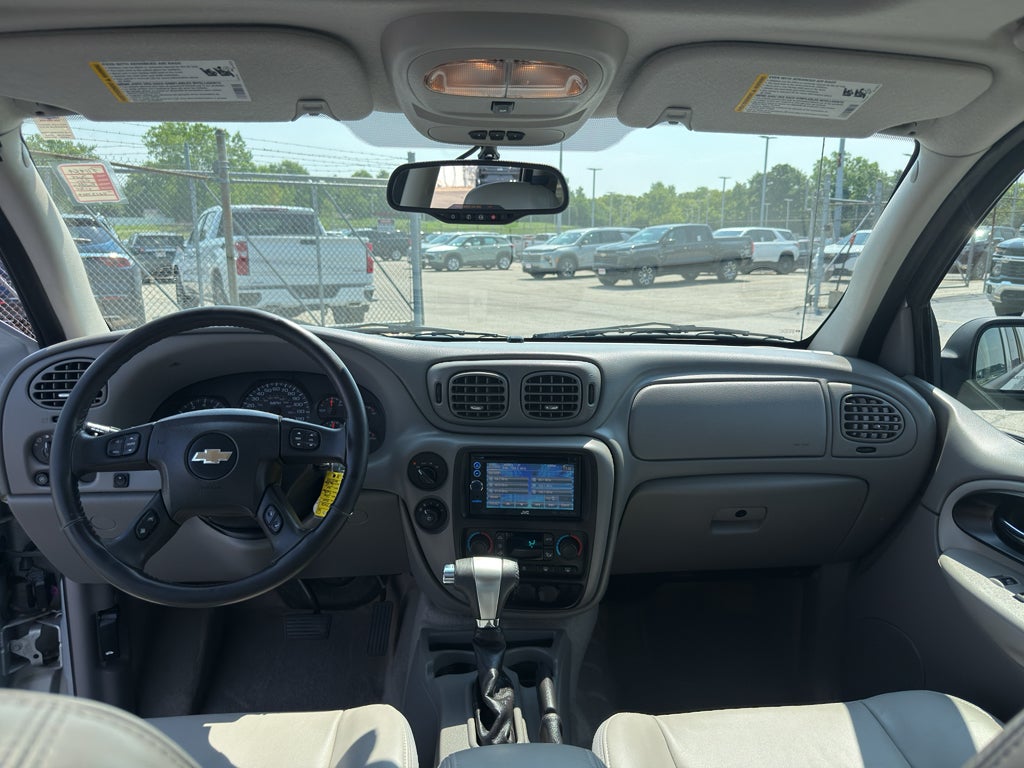 2008 Chevrolet TrailBlazer 4WD 4dr LT w/2LT