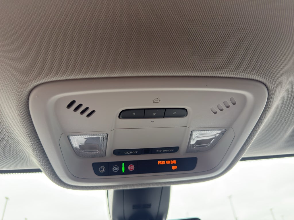 2018 Chevrolet Traverse FWD 2LT