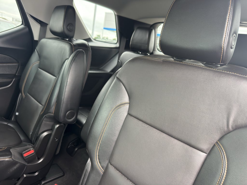 2018 Chevrolet Traverse FWD 2LT