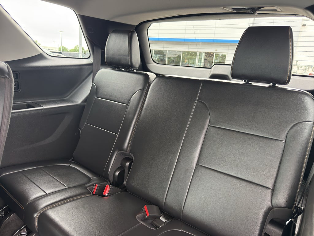 2018 Chevrolet Traverse FWD 2LT