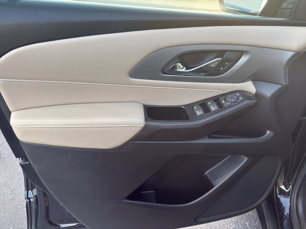2023 Chevrolet Traverse AWD 1LS
