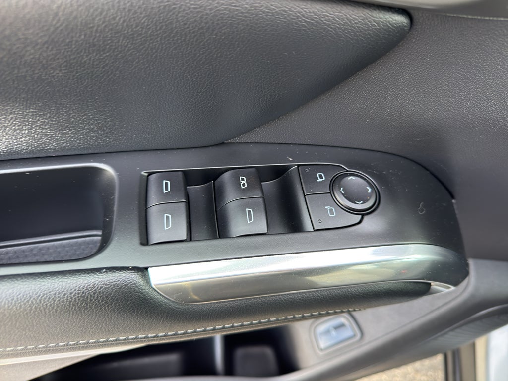 2024 Chevrolet Traverse LT w/2LT